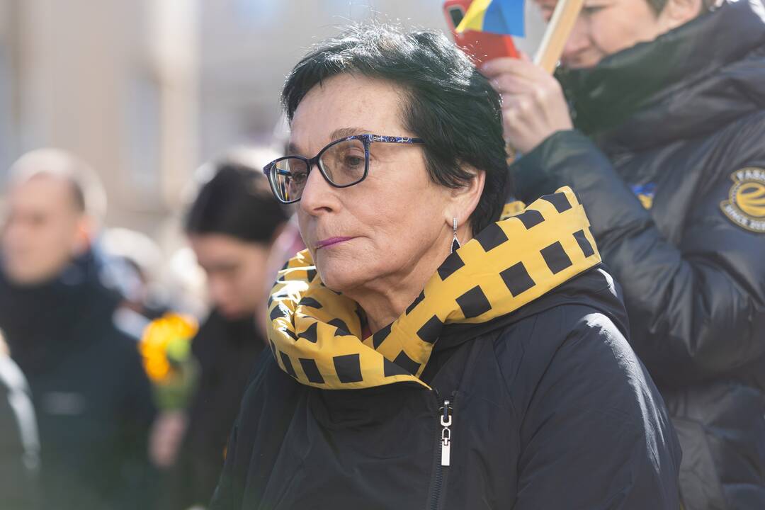Kovo 8-ąją – solidarumo su Ukrainos moterimis akcija