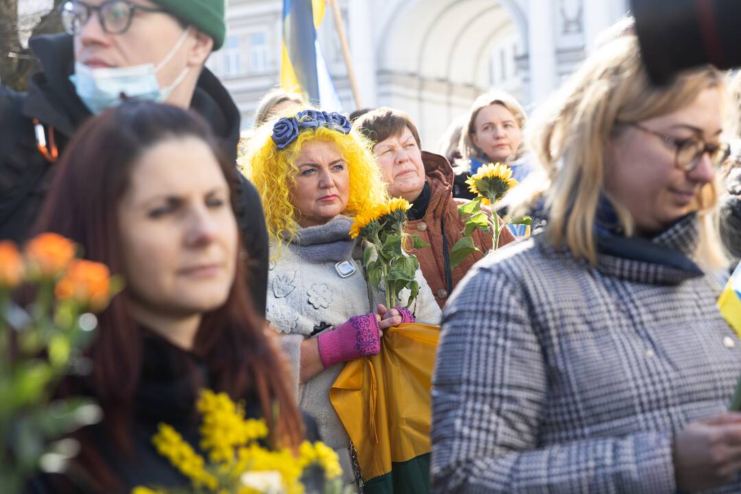 Kovo 8-ąją – solidarumo su Ukrainos moterimis akcija