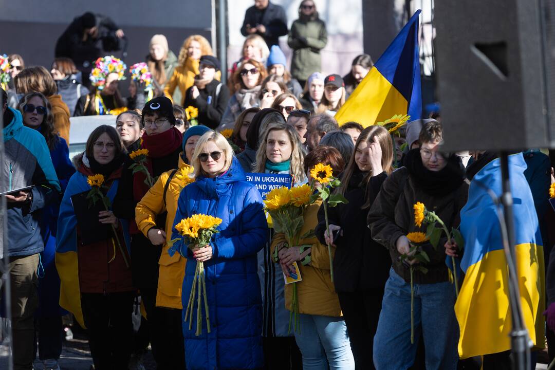 Kovo 8-ąją – solidarumo su Ukrainos moterimis akcija