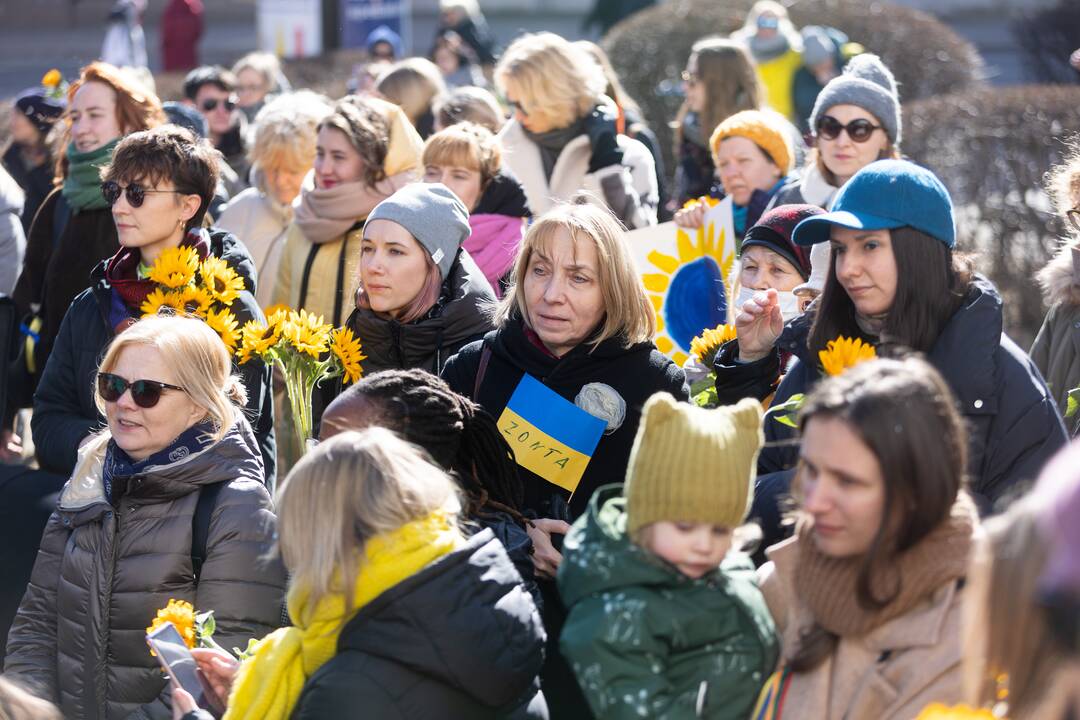 Kovo 8-ąją – solidarumo su Ukrainos moterimis akcija