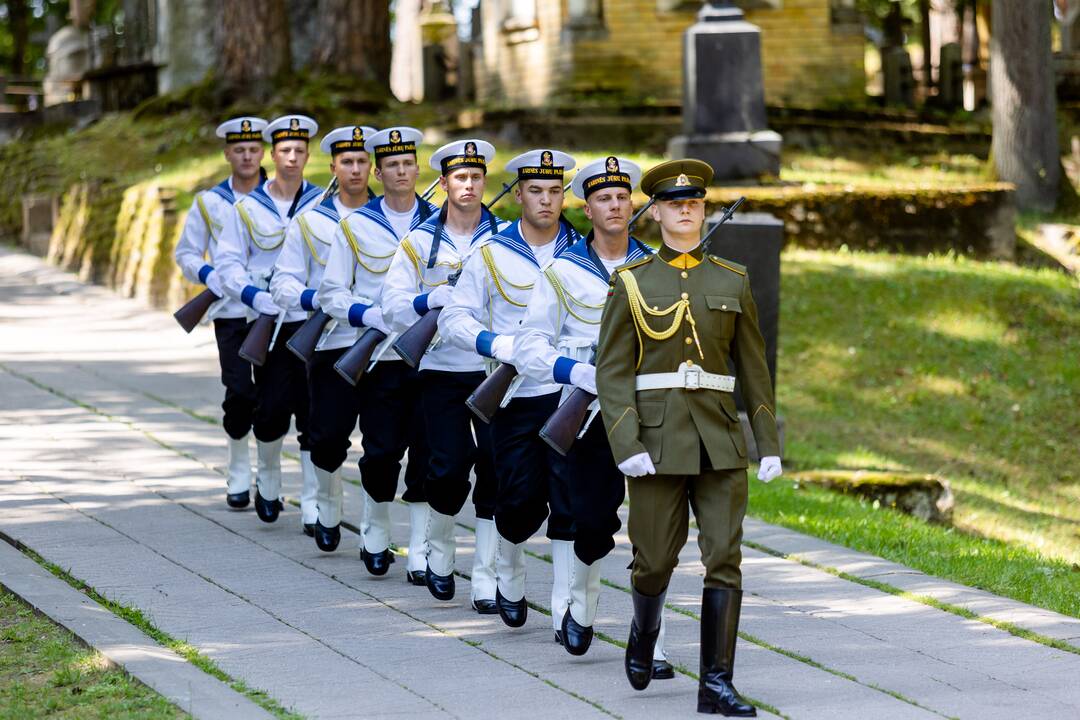 Nepriklausomybės Akto signataro A. Sakalo laidotuvės