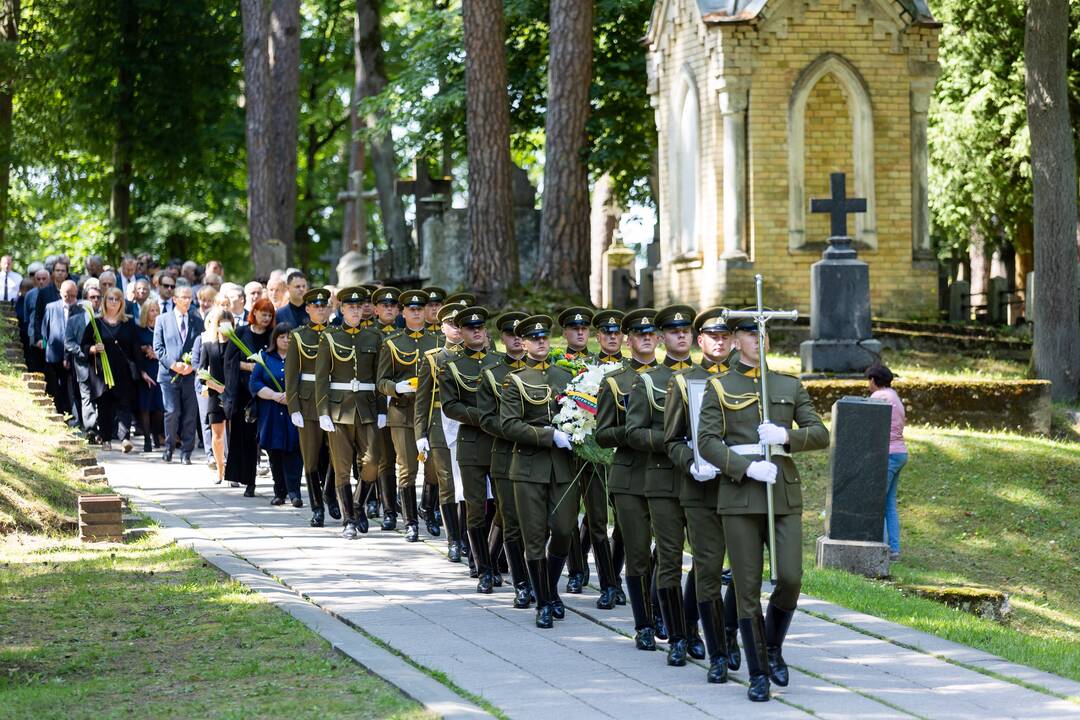 Nepriklausomybės Akto signataro A. Sakalo laidotuvės