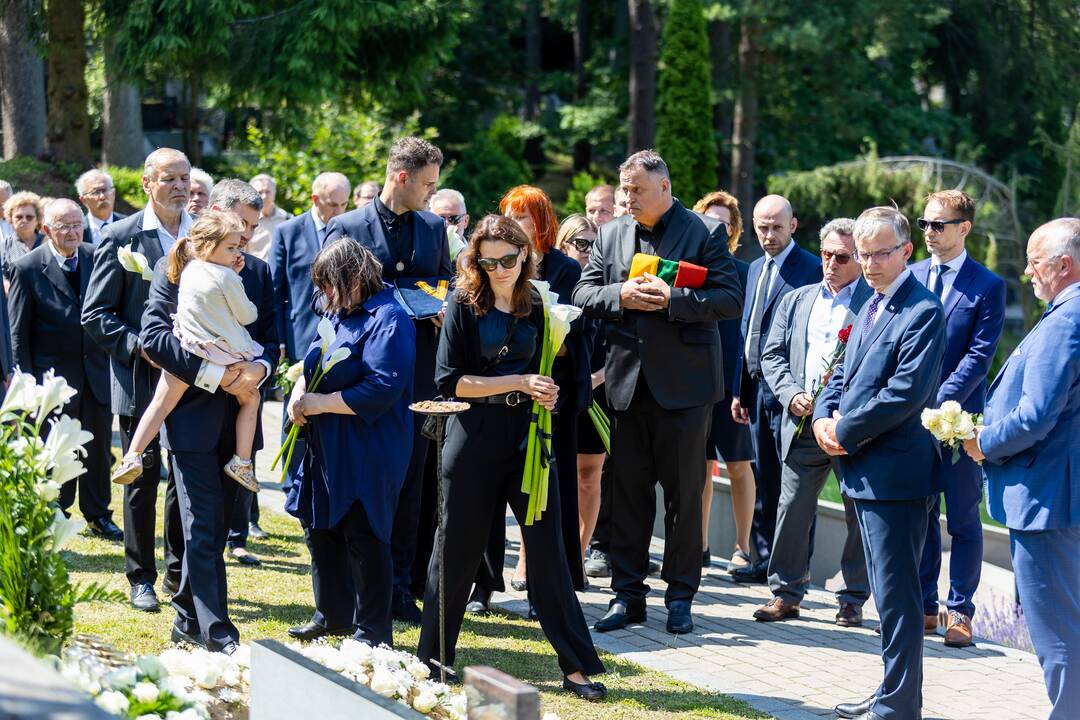 Nepriklausomybės Akto signataro A. Sakalo laidotuvės