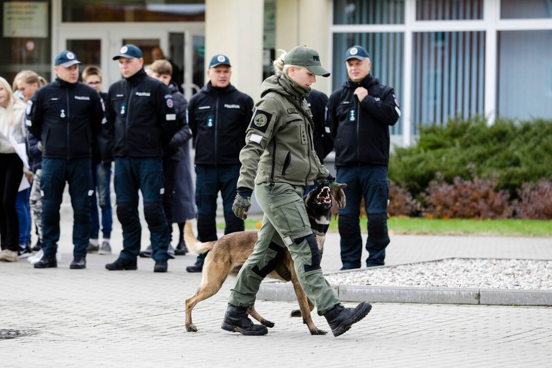 Policijos kinologų daugiakovės pirmenybių apdovanojimai