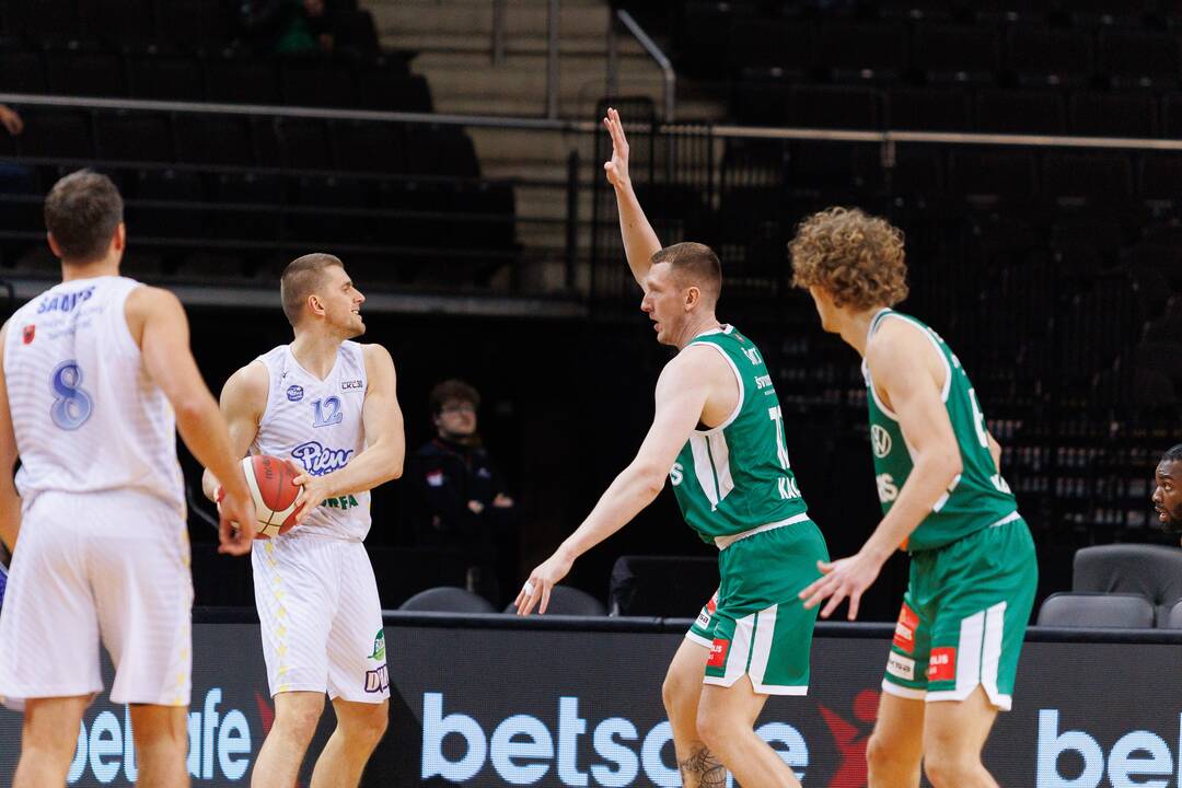 „Žalgiris“ – „Pieno žvaigždės“ 84:61