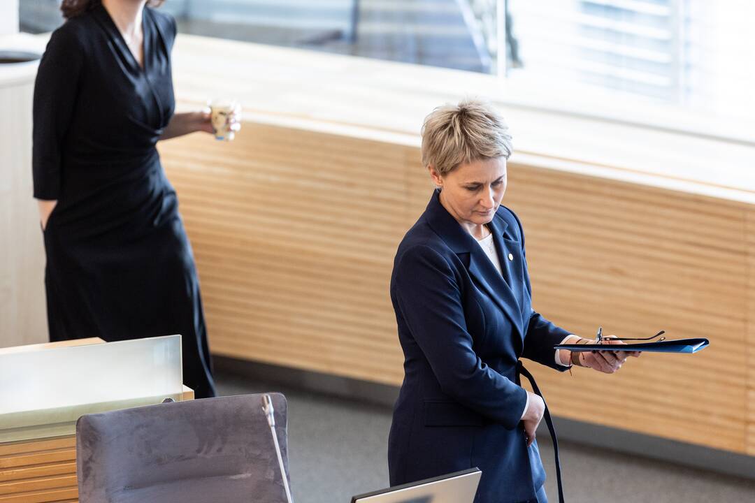 Seimas susirinko į neeilinę sesiją