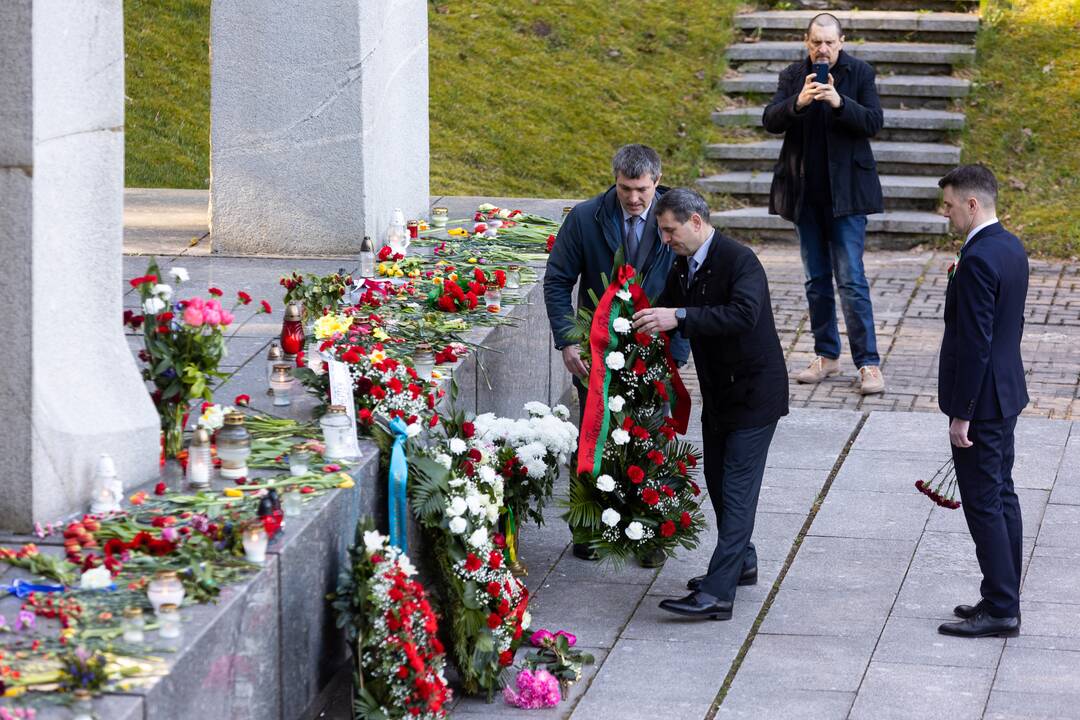 Vilniaus Antakalnio kapinės gegužės 9-ąją