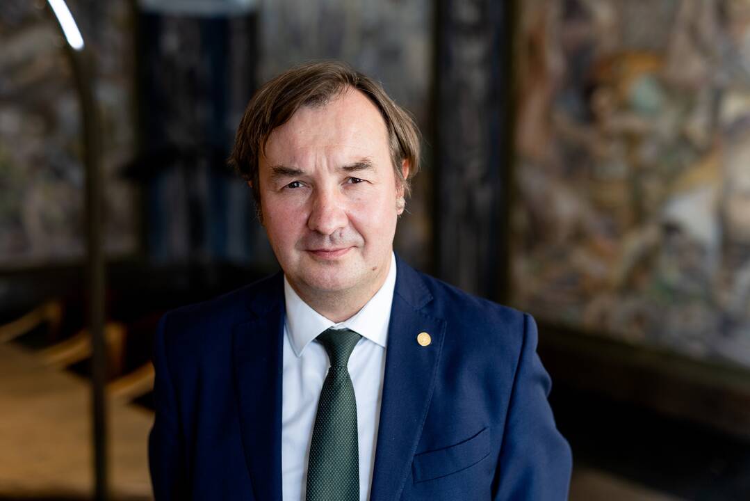 Paskaitą skaitys Vilniaus universiteto rektorius, istorikas profesorius R. Petrauskas.