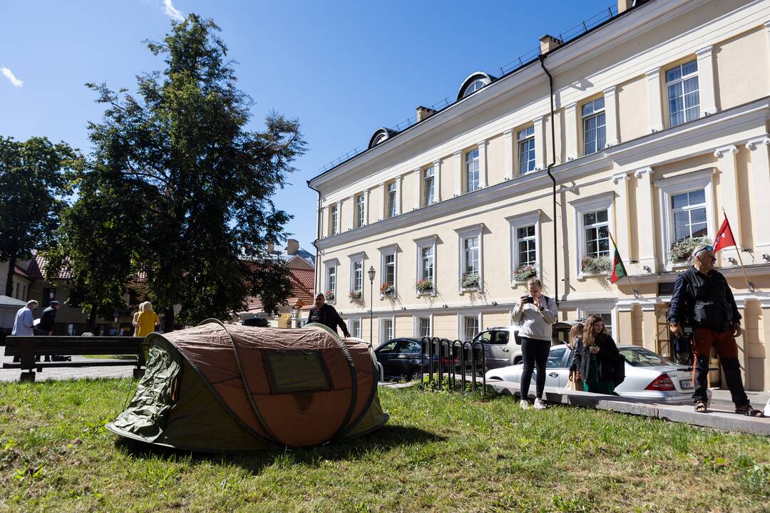 Studentų protestas dėl bendrabučių trūkumo