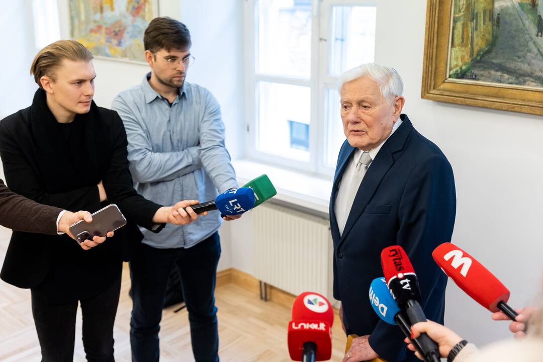 Prezidentas V. Adamkus švenčia 96-ąjį gimtadienį