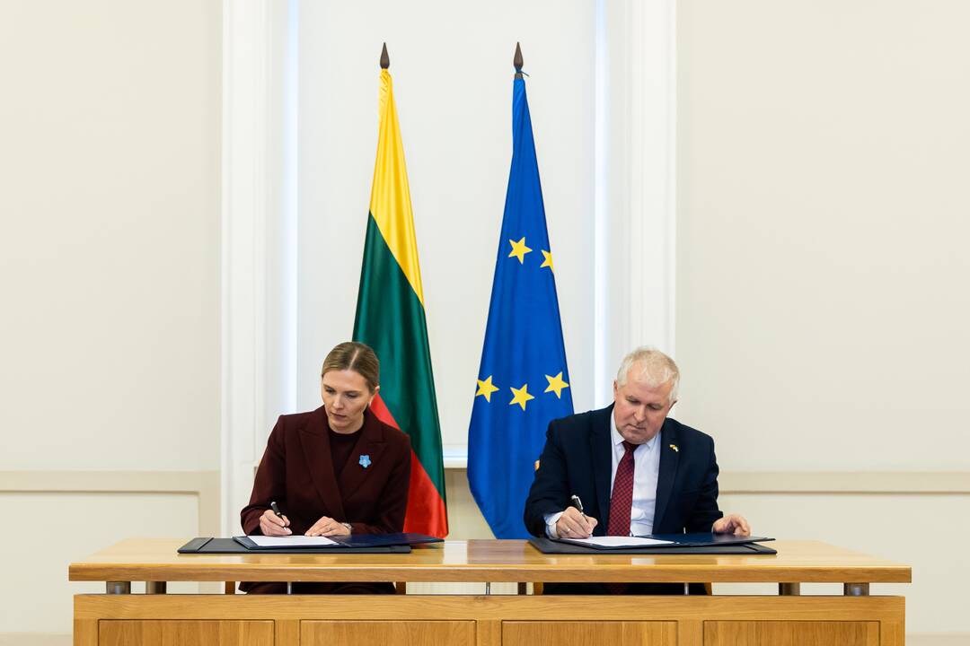Pasirašytas planas dėl pareigūnų pasirengimo gynybai