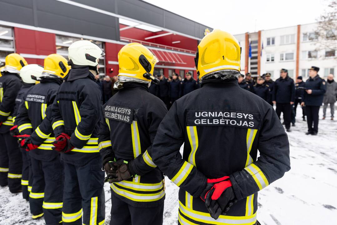 VRM ruošia siūlymus dėl ugniagesių, policininkų, pasieniečių rezervo