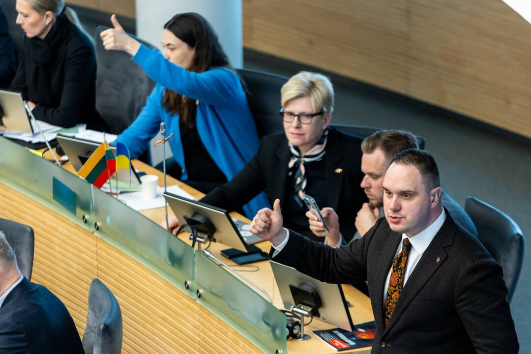 Seimas svarstė klausimą dėl A. Stončaičio atleidimo