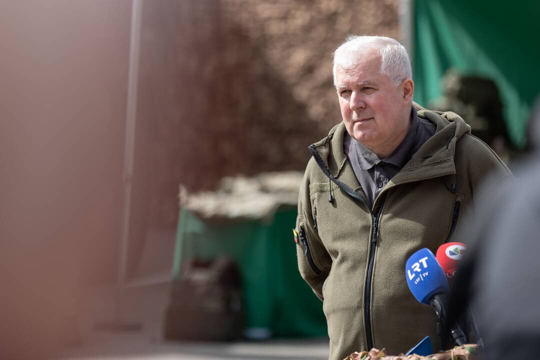 Pristatyta, kaip keitėsi kario aprūpinimas