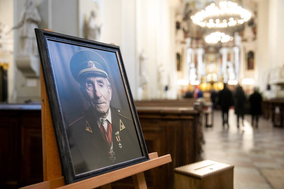 Atsisveikinimas su partizanu J. Jakavoniu-Tigru