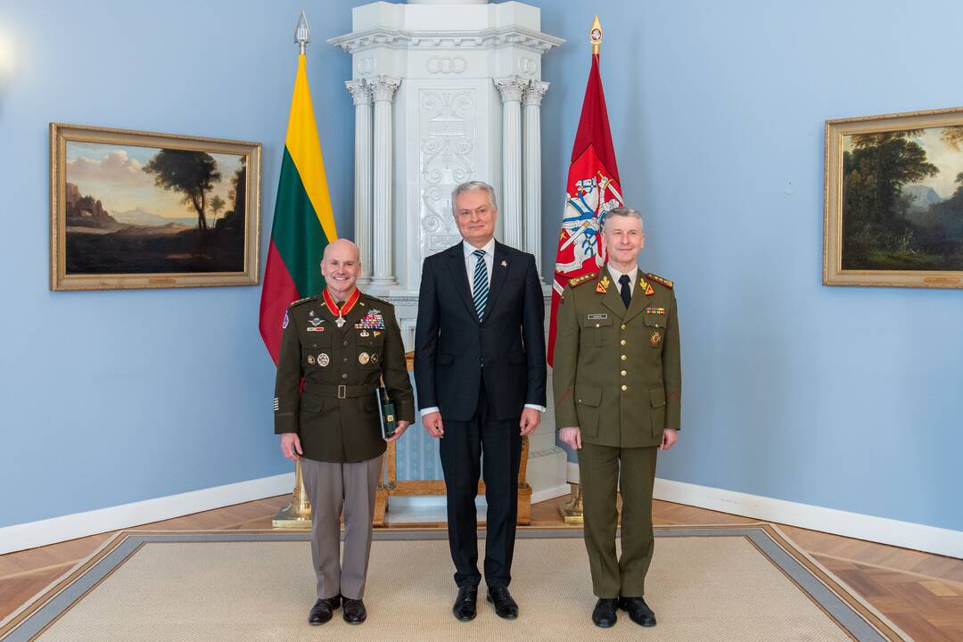 G. Nausėda susitiko su sąjungininkų pajėgų Europoje vadu Ch. G. Cavoli
