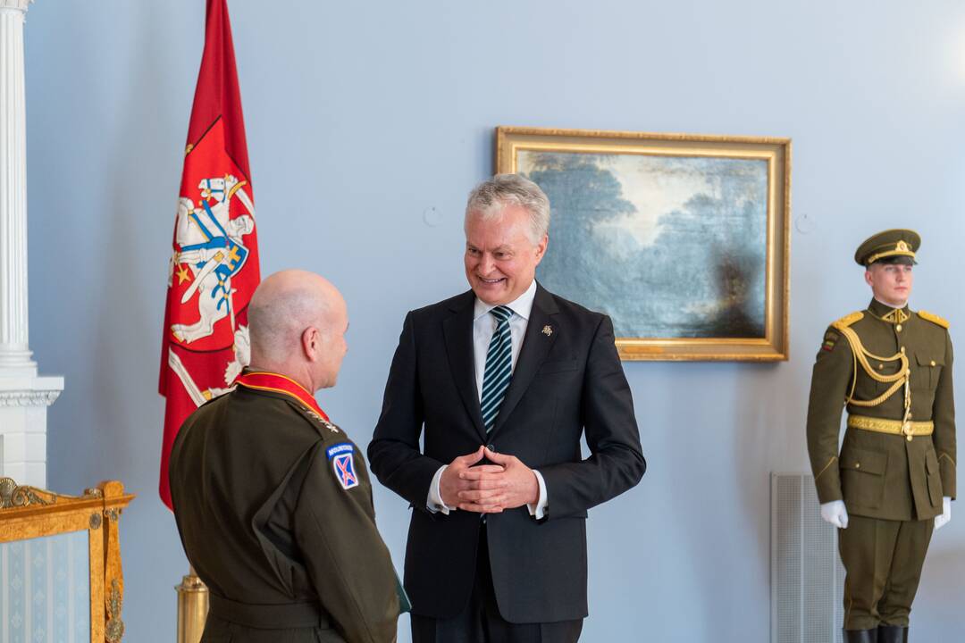 G. Nausėda susitiko su sąjungininkų pajėgų Europoje vadu Ch. G. Cavoli