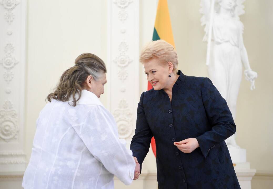 Daugiavaikėms motinoms – ordinai