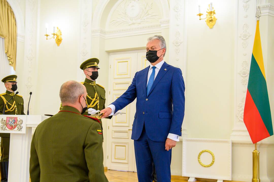 Prezidentas suteikia brigados generolo laipsnius