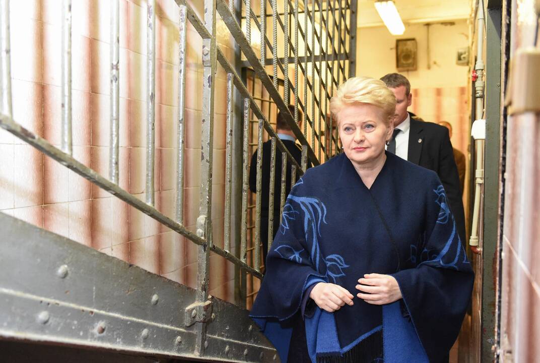 Prezidentė: kalinimo sąlygos Lietuvai daro gėdą