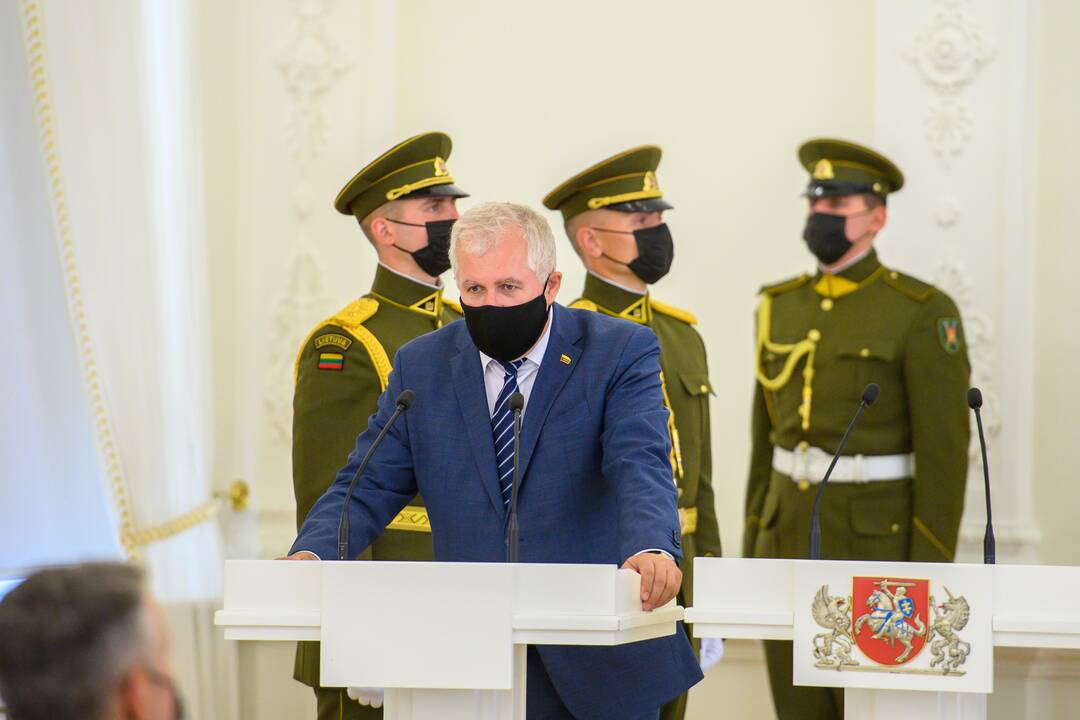 Prezidentas suteikia brigados generolo laipsnius