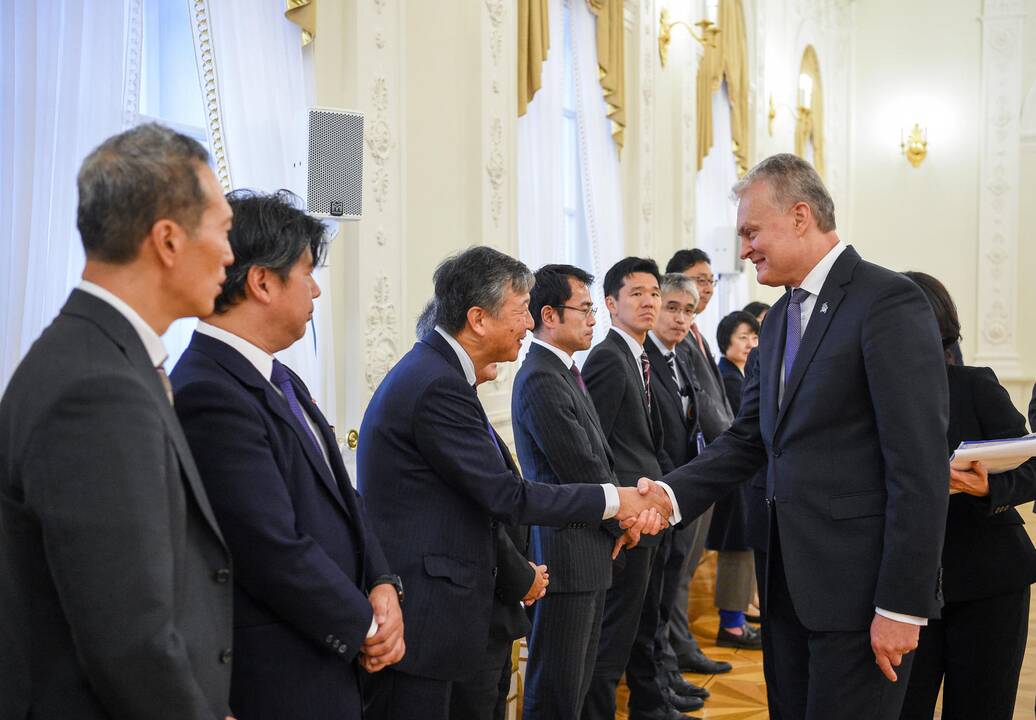 Prezidentūroje – Japonijos verslo delegacija