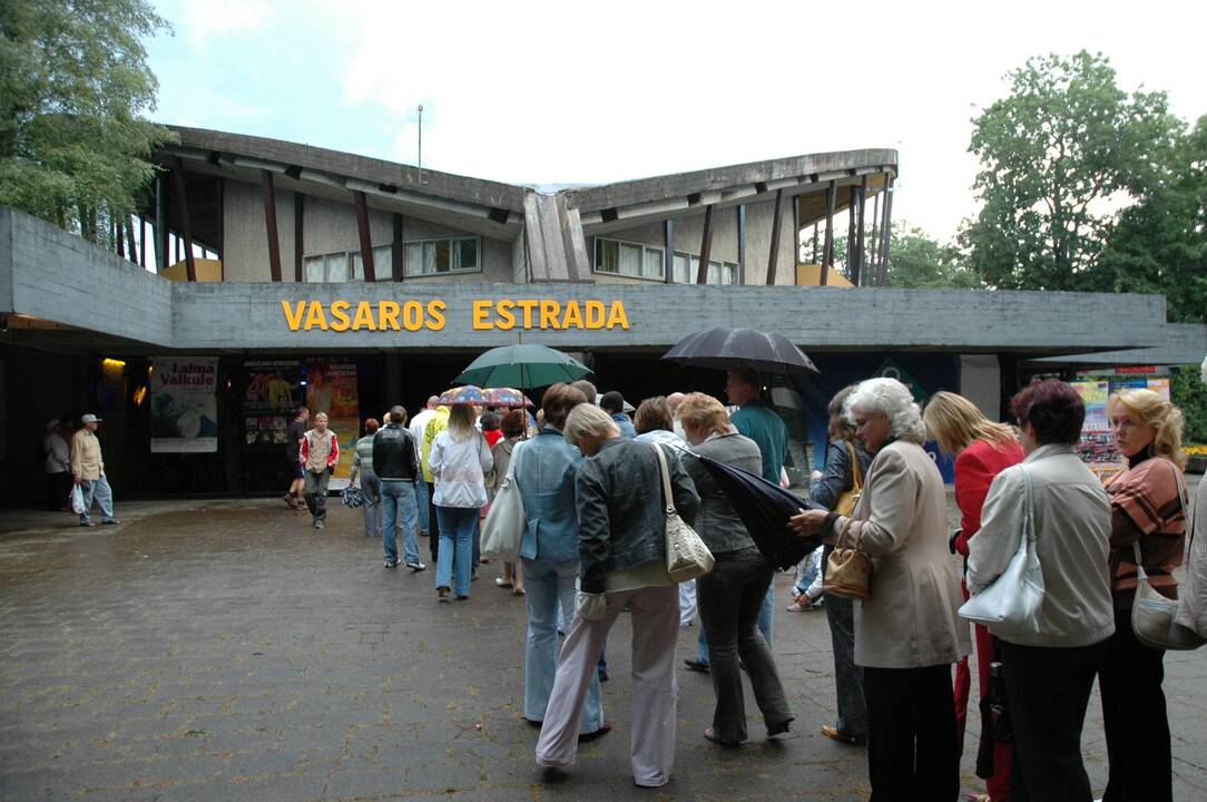 Ardomas senasis Palangos estrados pastatas