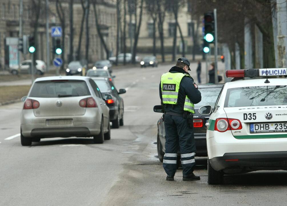 Vyriausybėje – dar vienas bandymas atnaujinti baudos balų sistemą