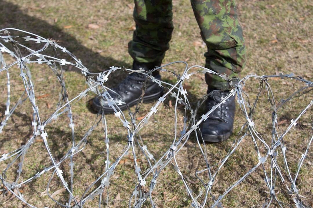 Teismas Lietuvos sieną pažeidusį rusų pasienietį paleido salėje