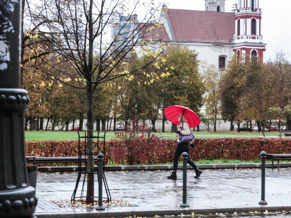 Orai: šilumą teks pamiršti, atkeliauja rudeniniai lietūs