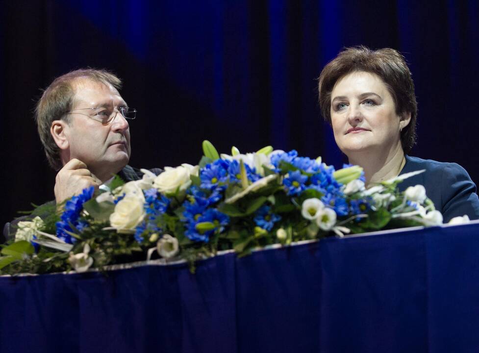 V. Uspaskichas auklėjo Seimo „darbiečius“ ir grasino žema vieta rinkimų sąraše