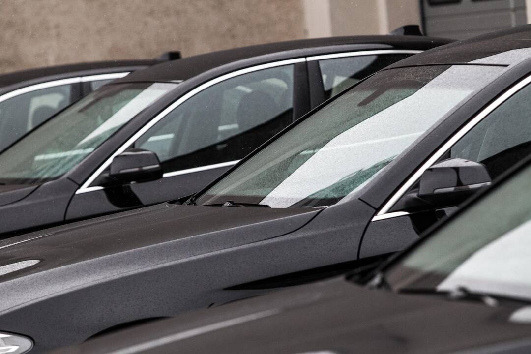 VPT: Utenos ligoninė neskaidriai nuomojosi automobilius