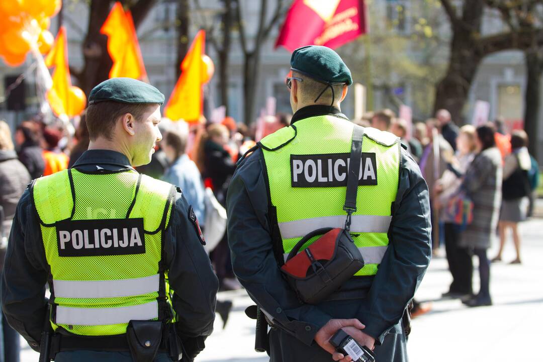 Rengia protesto akciją prieš policiją, žada dalyvauti ir R. Šimašius