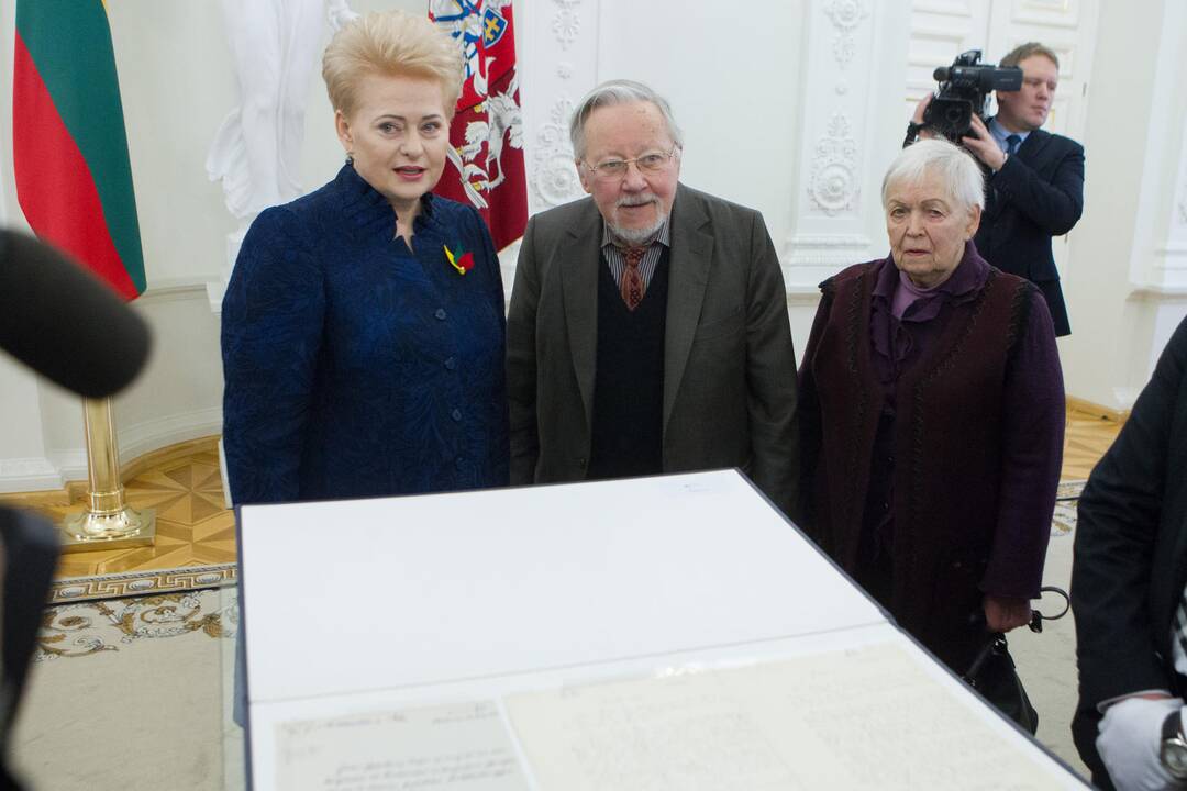 Vokietija Vasario 16-osios aktą perdavė Lietuvai