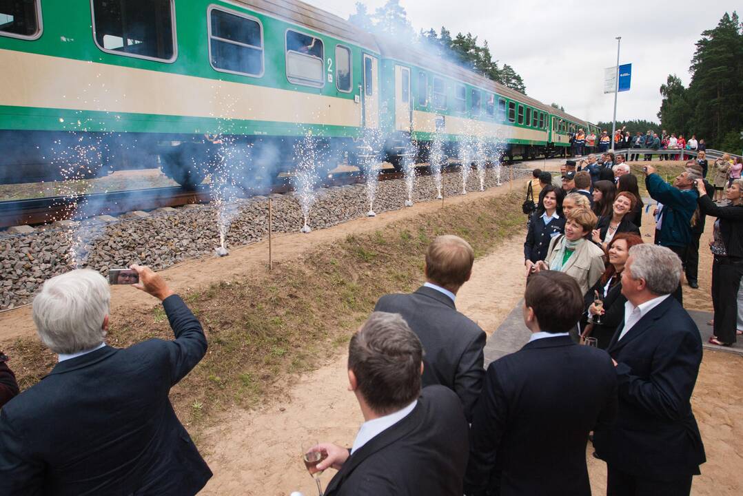 Dalis žemės, reikalingos „Rail Baltica“ tiesimui, iš žmonių jau išpirkta