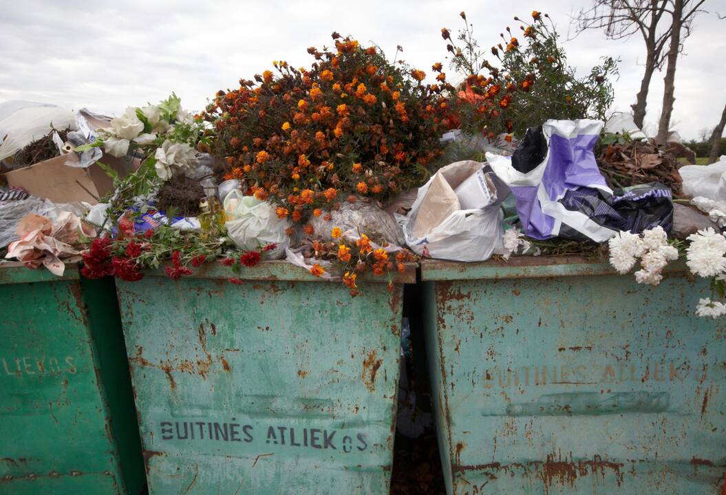 Aplinkosaugininkai tikrins, kaip gyventojai tvarko žaliąsias atliekas