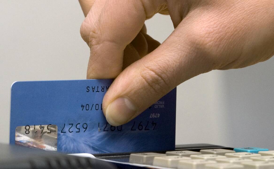 Ar galima pasirinkti, į kokio banko sąskaitą gauti atlyginimą?
