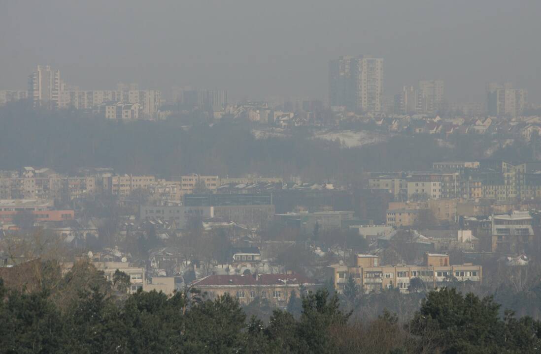 Specialistai pataria: kelias dienas geriau likti namuose