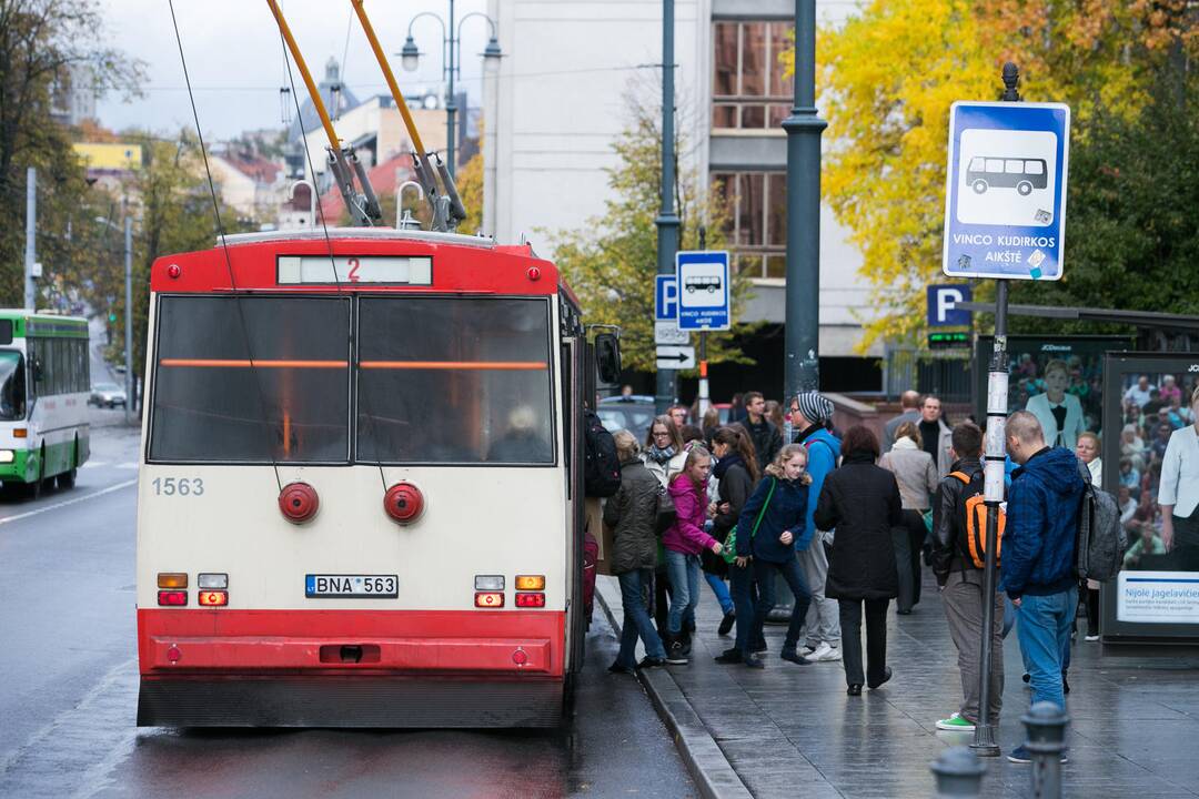 Vilniaus viešojo transporto sistema studentams – nepatogi