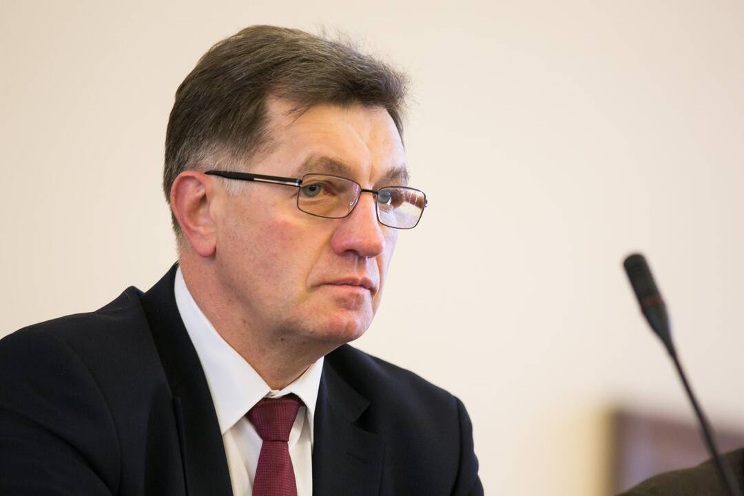A. Butkevičius: į VSD informaciją politikai reaguoja, atsargi turi būti ir visuomenė