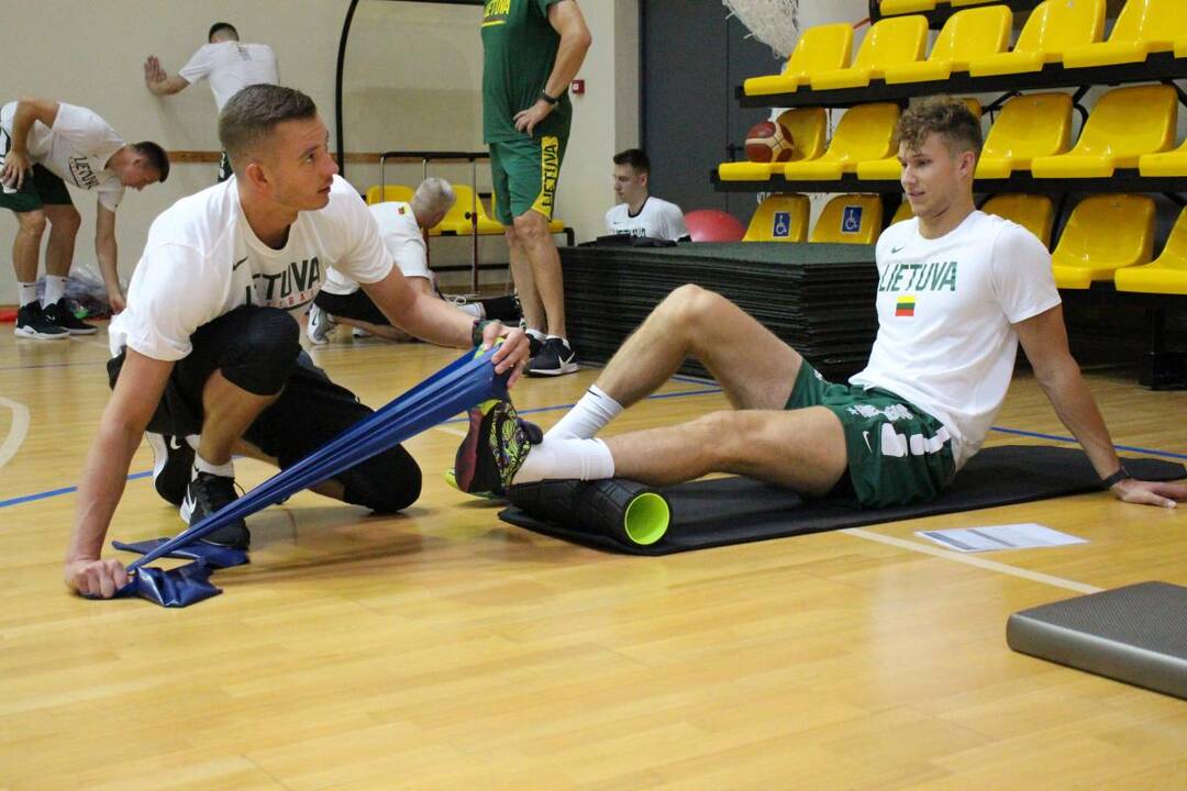 Patirtis: LSU alumno, Treniravimo sistemų bakalauro bei Sporto fiziologijos ir genetikos magistro J.Grainio karjera "Žalgirio" klube tęsėsi dešimtmetį.