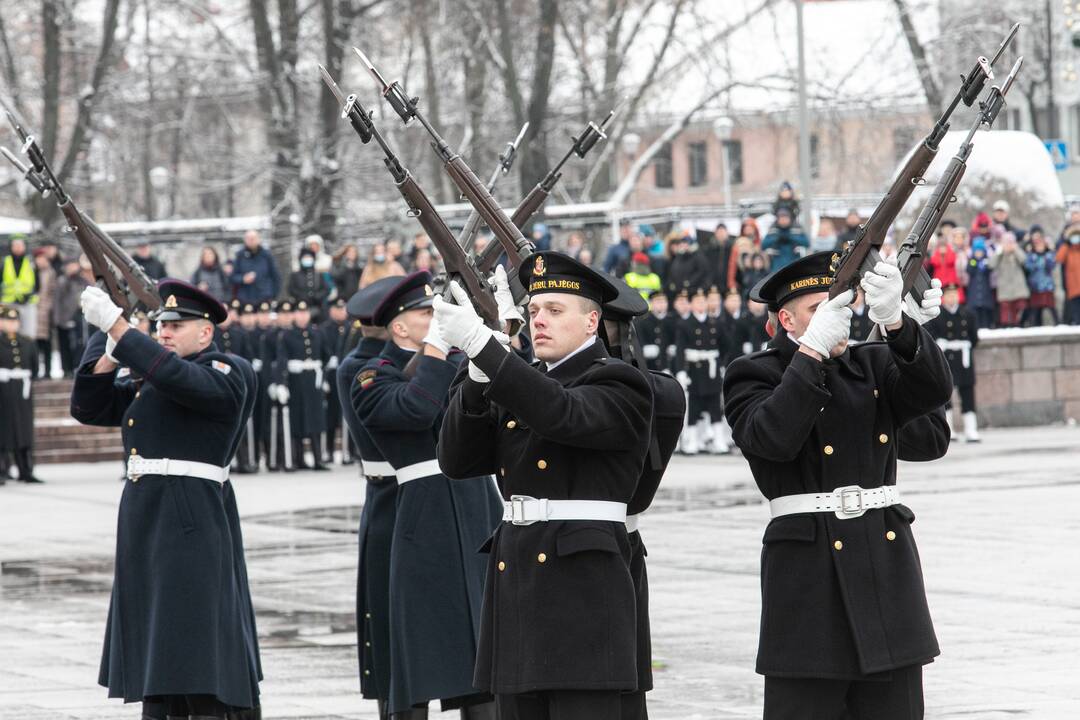 Iškilminga rikiuotė Kariuomenės dienos proga