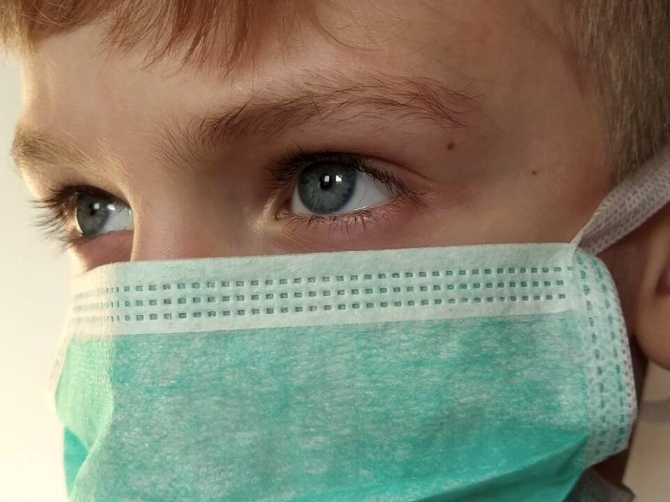 LVAT nutraukė bylą dėl prievolės per pandemiją pradinukams dėvėti kaukes