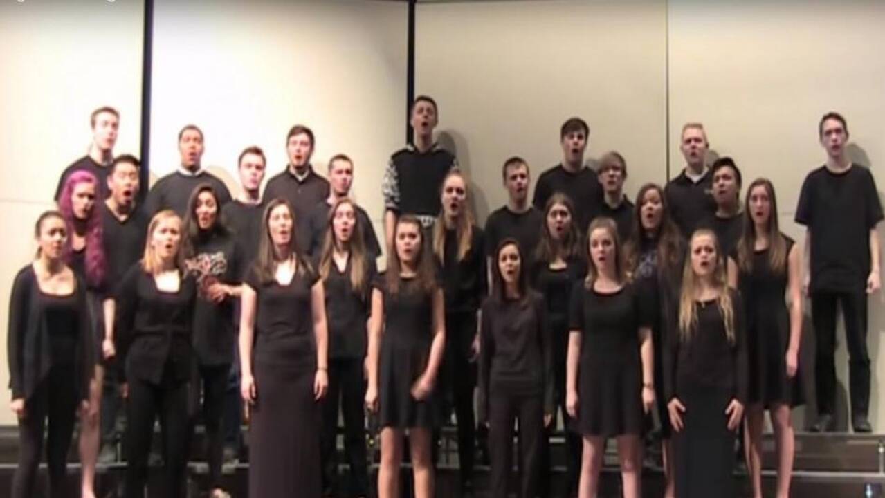 Amerikiečiai uždainavo „Lietuva brangi“