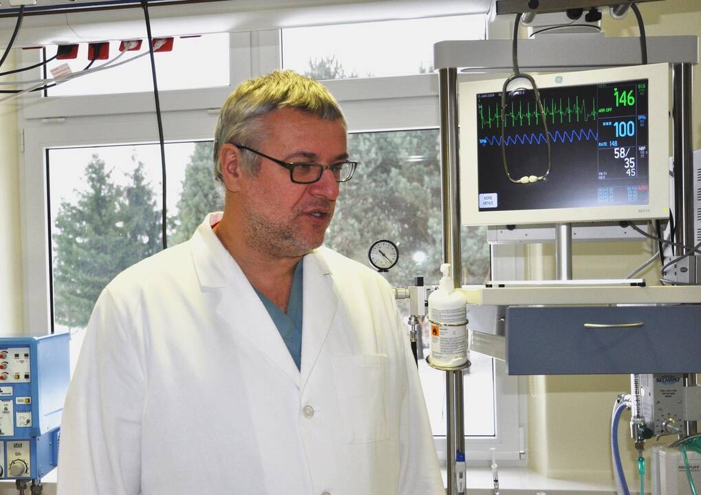 Neonatologas A. Liubšys