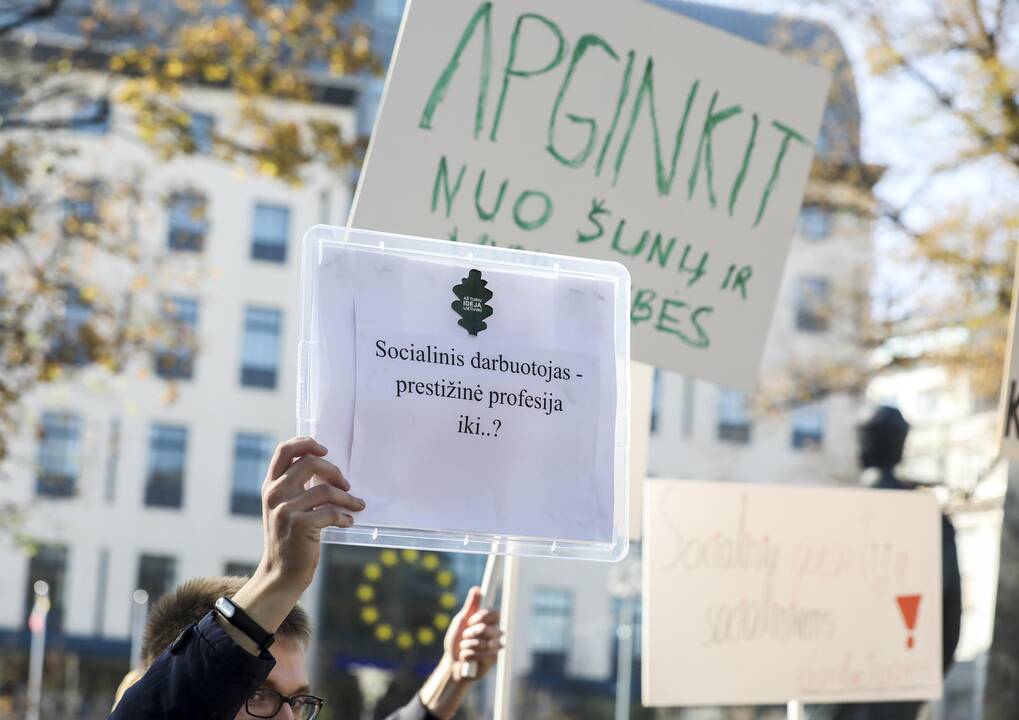 Socialinių darbuotojų piketas