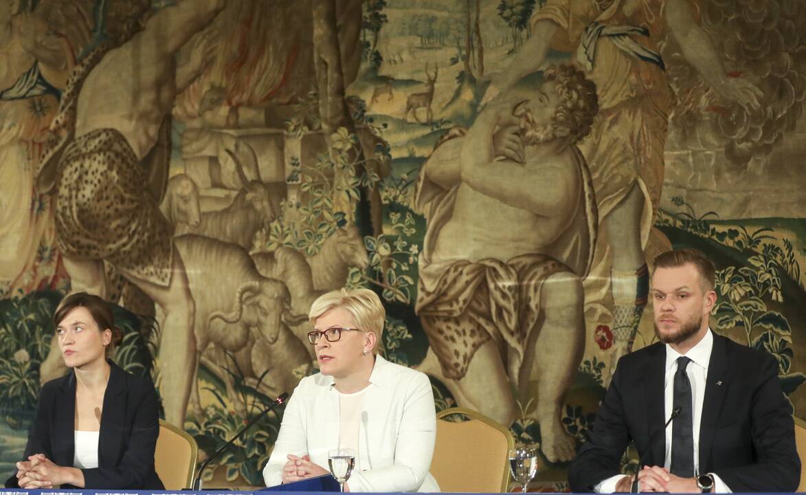 Partijų spaudos konferencijos