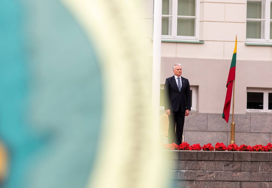 Karo akademijos absolventams – karininkų laipsniai