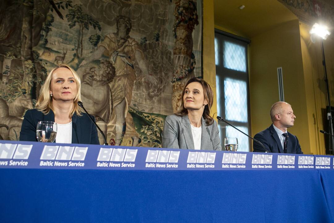 Partijų spaudos konferencijos