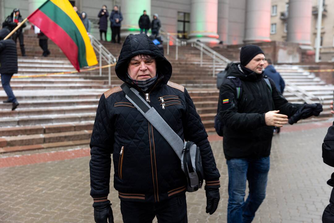 Protestas prie Seimo Sausio 13-ąją